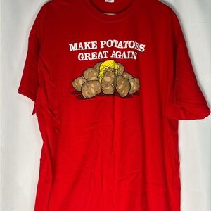 Gildan Heavy Cotton Men's Red Graphic T-Shirt